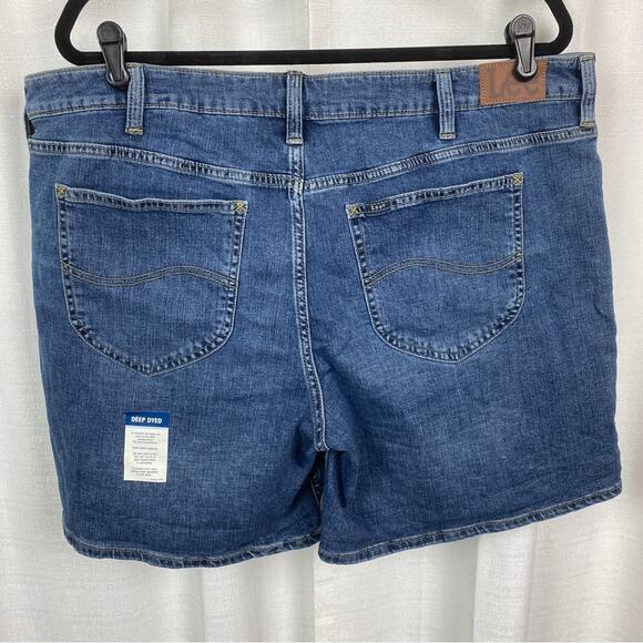 Lee Mid Rise Regular Fit Denim Shorts Sz.22W NWT - Picture 7 of 9